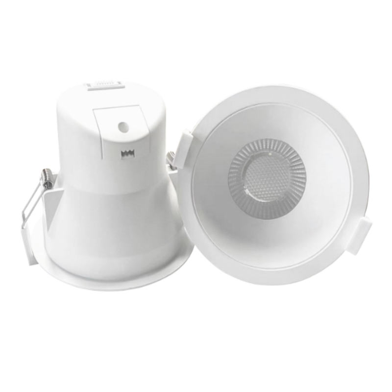 3CCT 7W / 9W LED Downlights